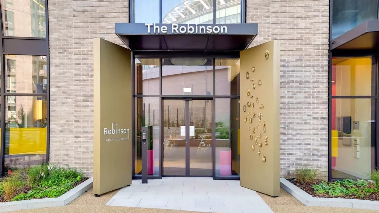 The Robinson Apartment